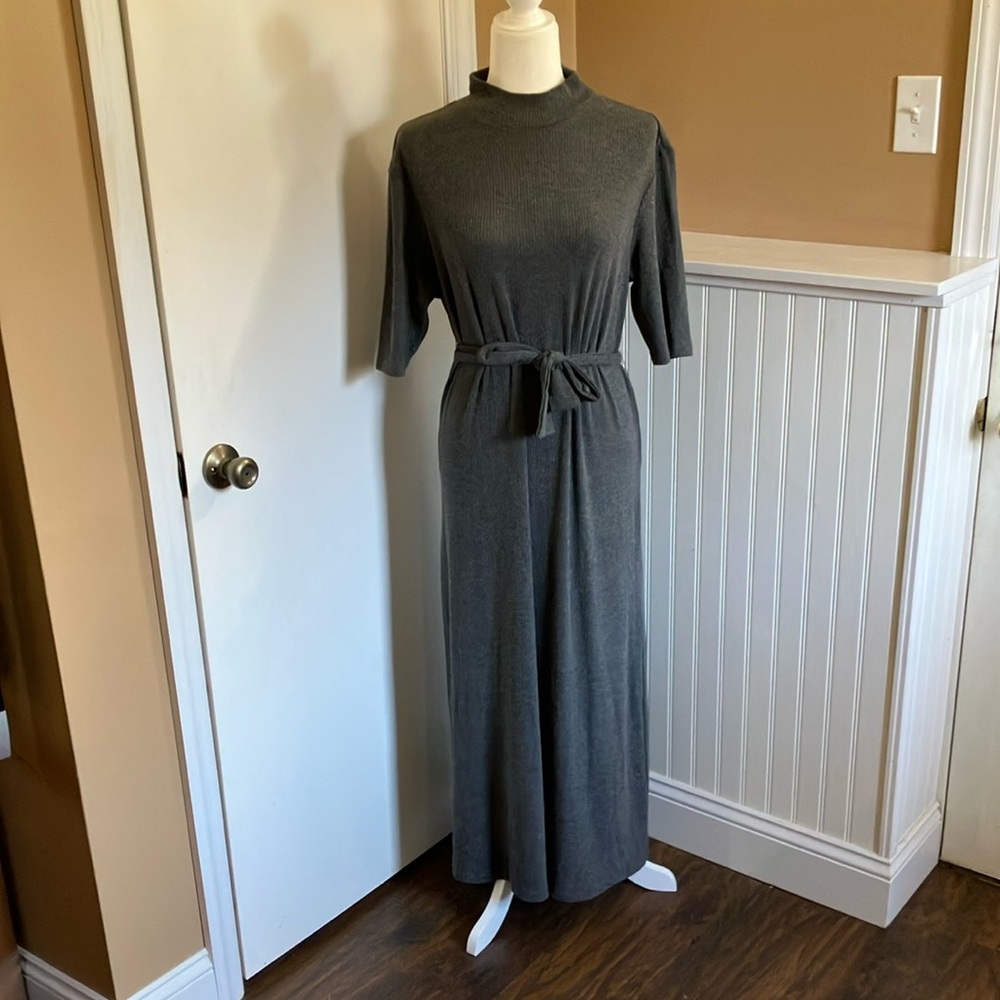 MNG Mango Gray Knit Belted Midi/Maxi Dress size 6
